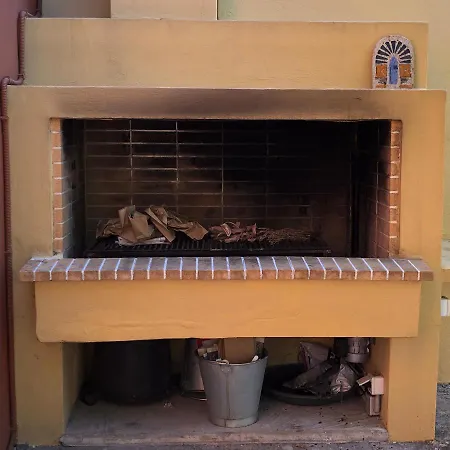 With Swimming Pool And Tennis/basketball Court Θεολόγος