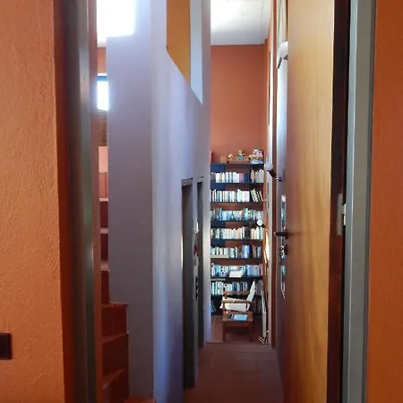 With Swimming Pool And Tennis/basketball Court Σπίτι διακοπών Θεολόγος