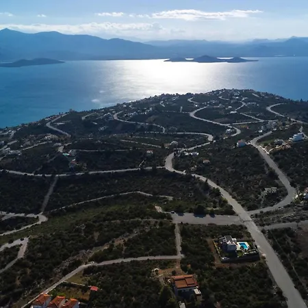 With Swimming Pool And Tennis/basketball Court * Theologos (Phthiotis)