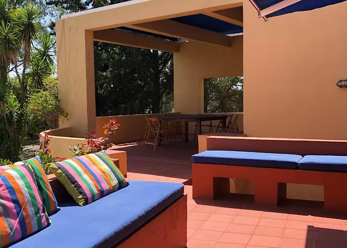 Holiday home With Swimming Pool And Tennis/basketball Court